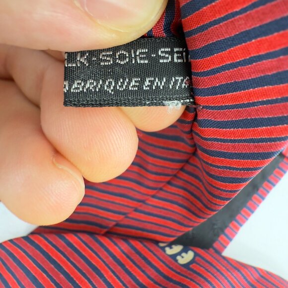 Fendi Roma Vintage Made in Italy Silk Red & Navy Stripe Logo Tie 55.5” x 3” - Picture 5 of 5
